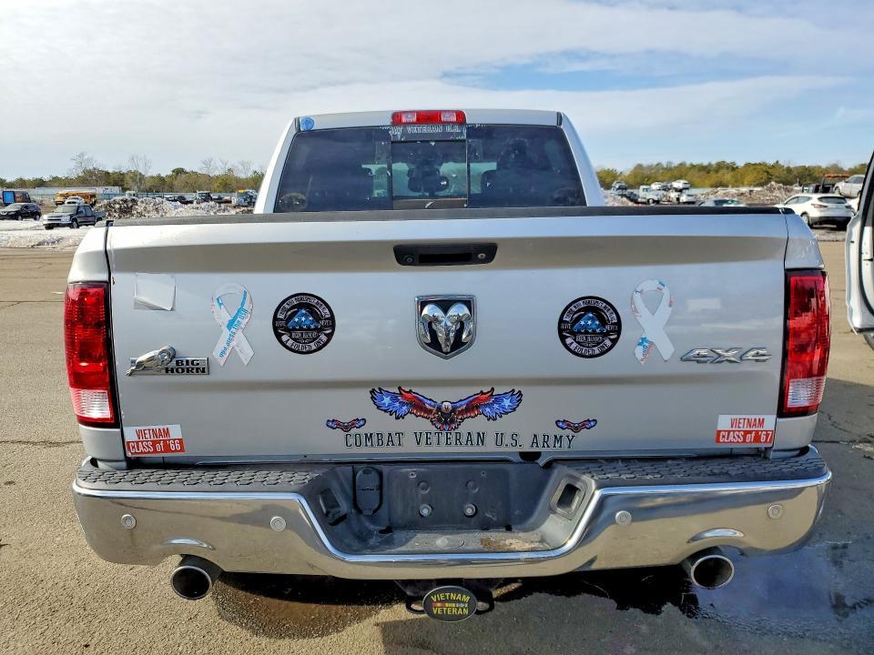 2017 Dodge Ram 1500 slt