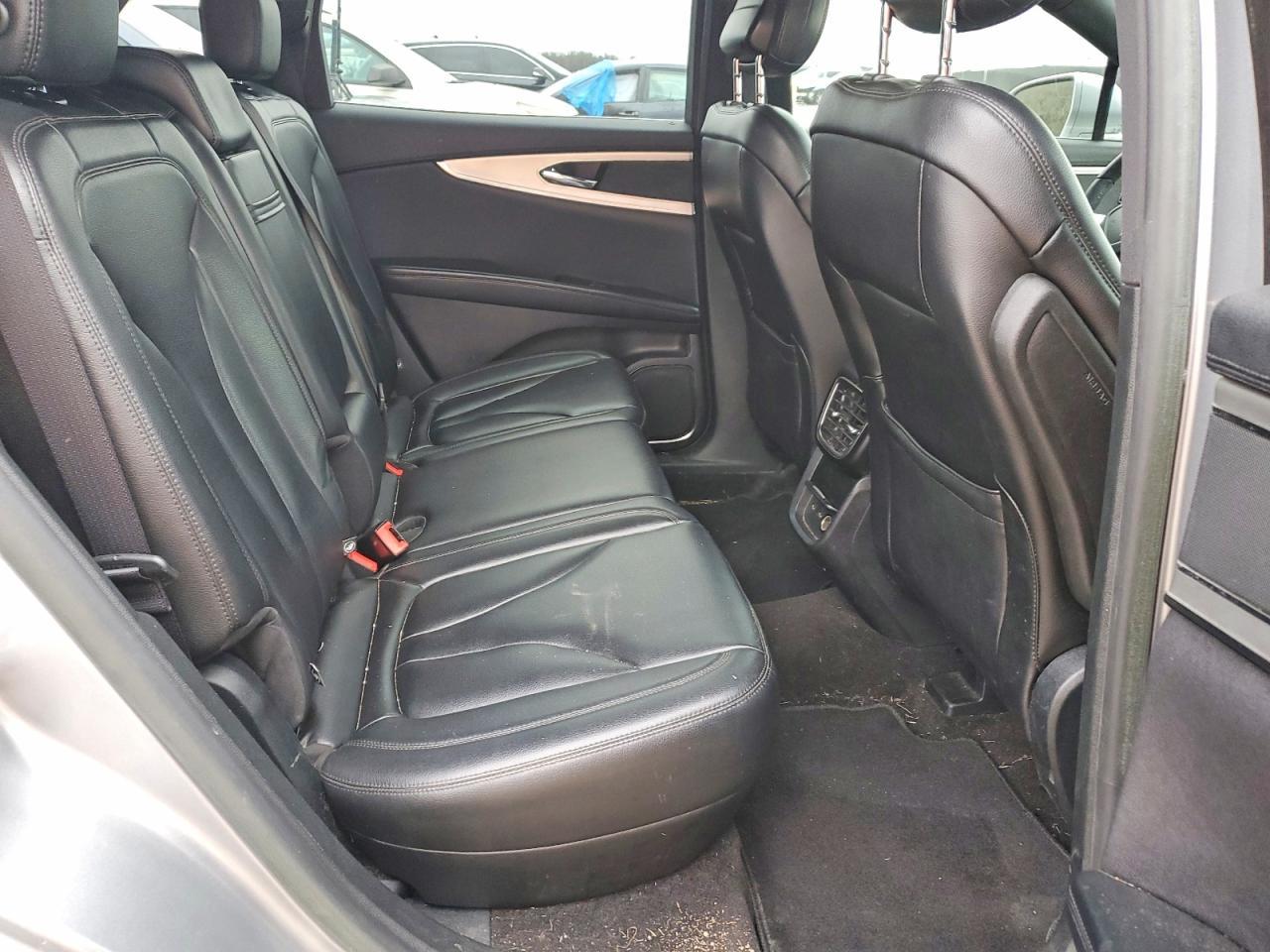 2020 Lincoln Townhouse Nautilus