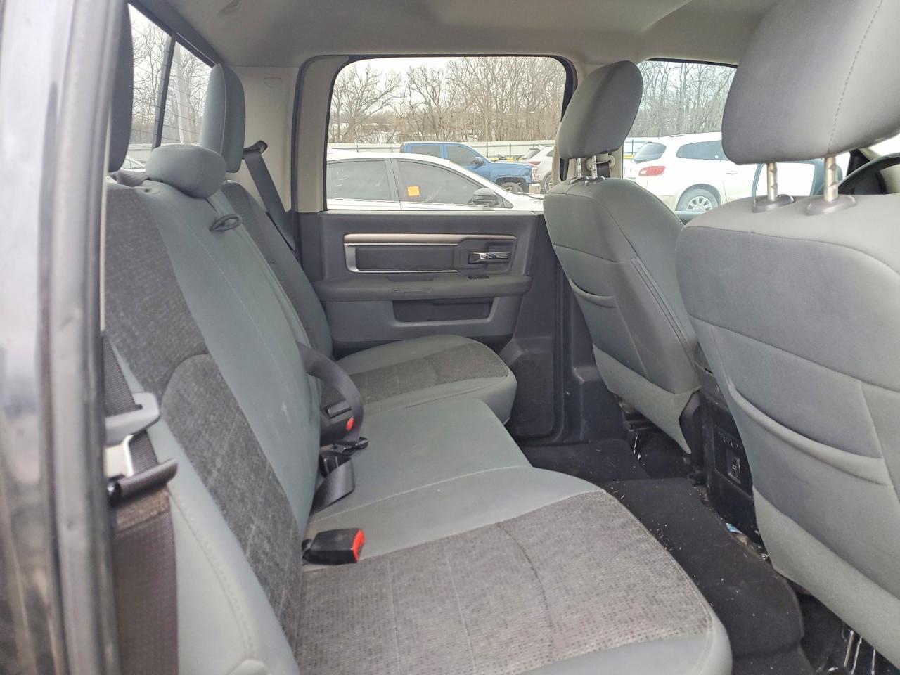 2016 Dodge RAM 1500 SLT