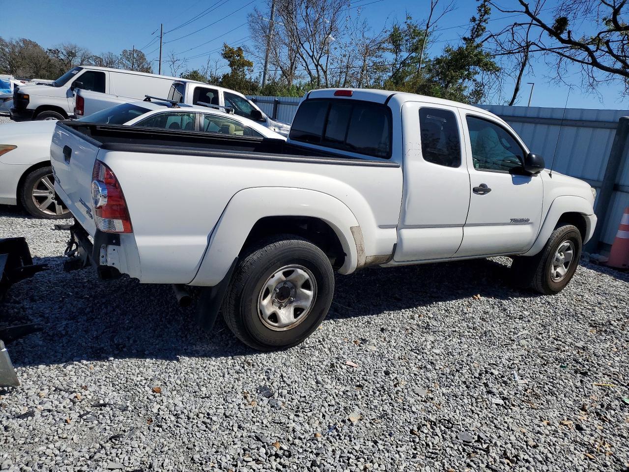 2013 Toyota Tacoma Prerunner