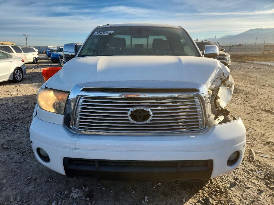 2011 Toyota Tundra Double cab Limited