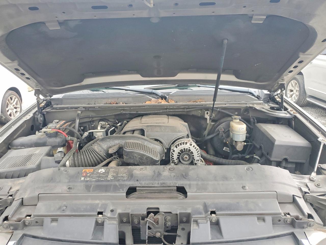 2012 GMC Yukon xl C1500 sle