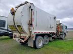 2009 Peterbilt Tractor 2009 Peterbilt 320 Refuse Truck