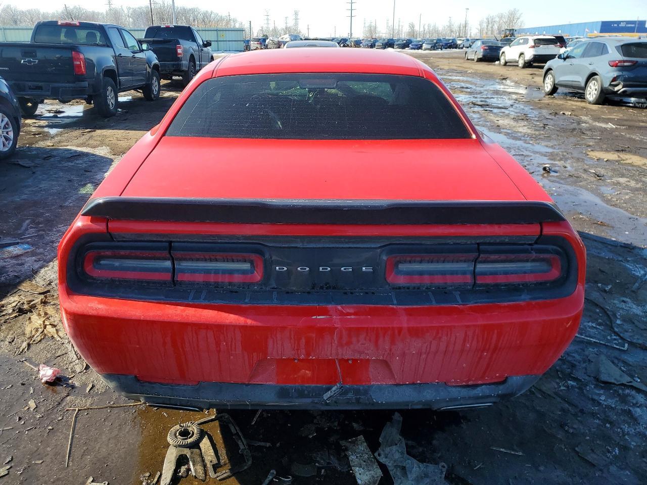 2016 Dodge Challenger sxt