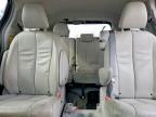 2014 Toyota Sienna xle 8-passenger