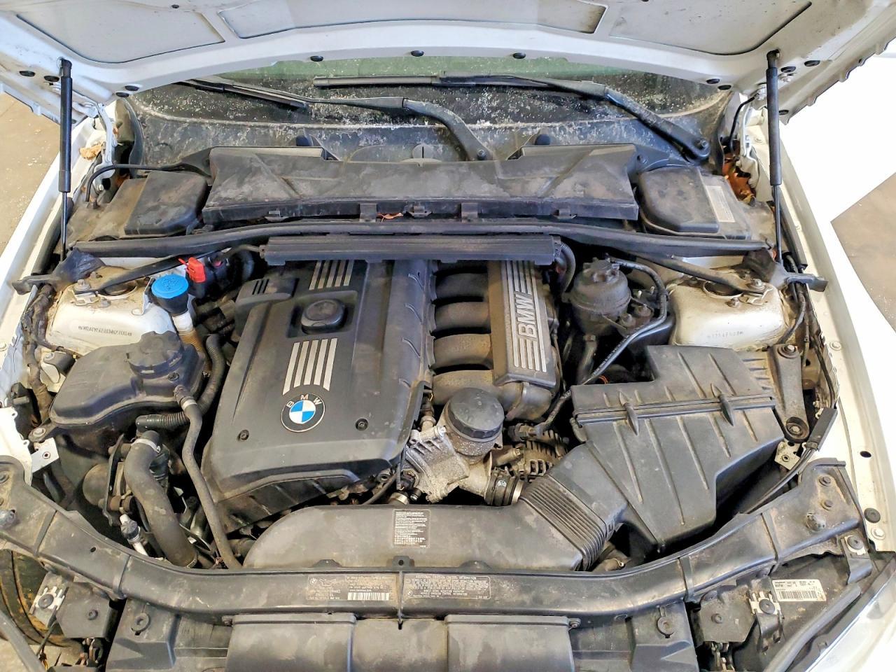 2011 BMW 328 xi Sulev