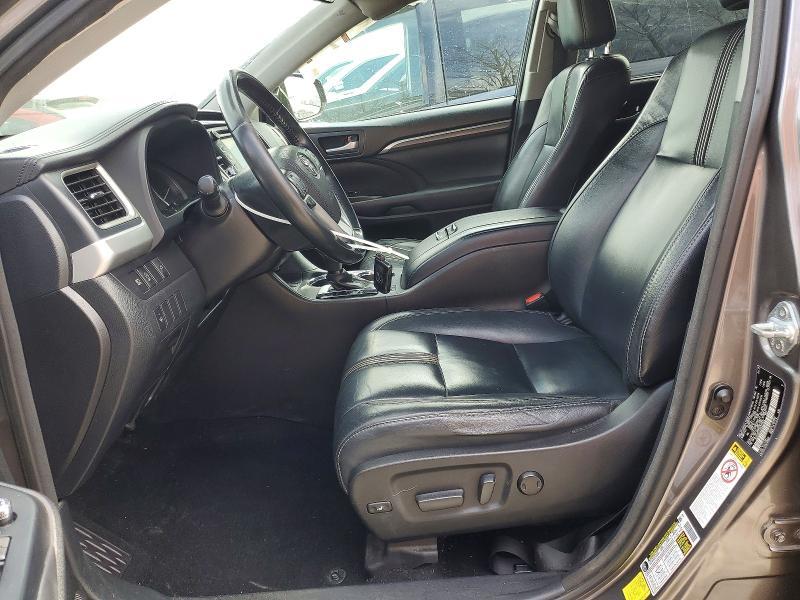 2017 Toyota Highlander se