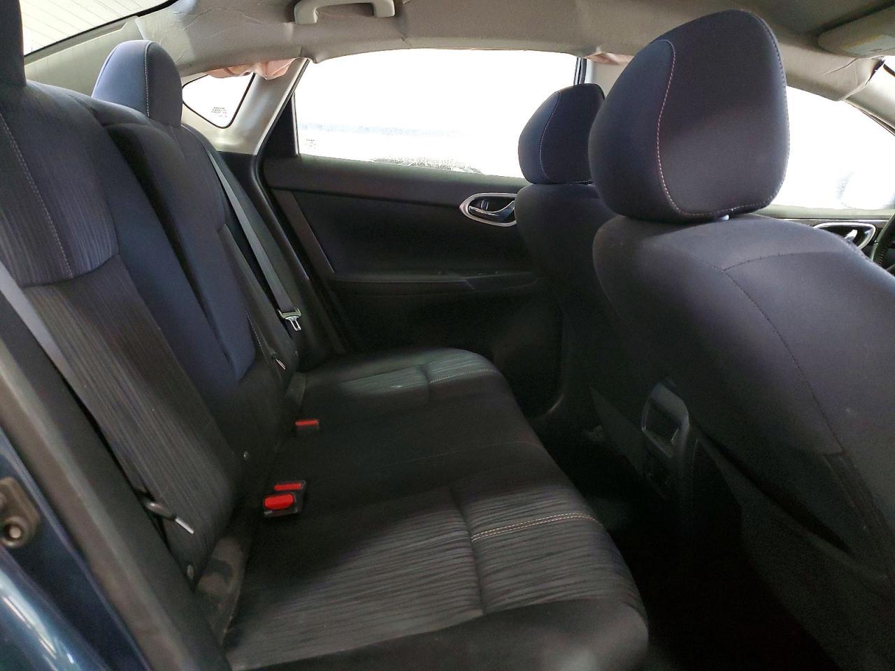 2016 Niss Sentra