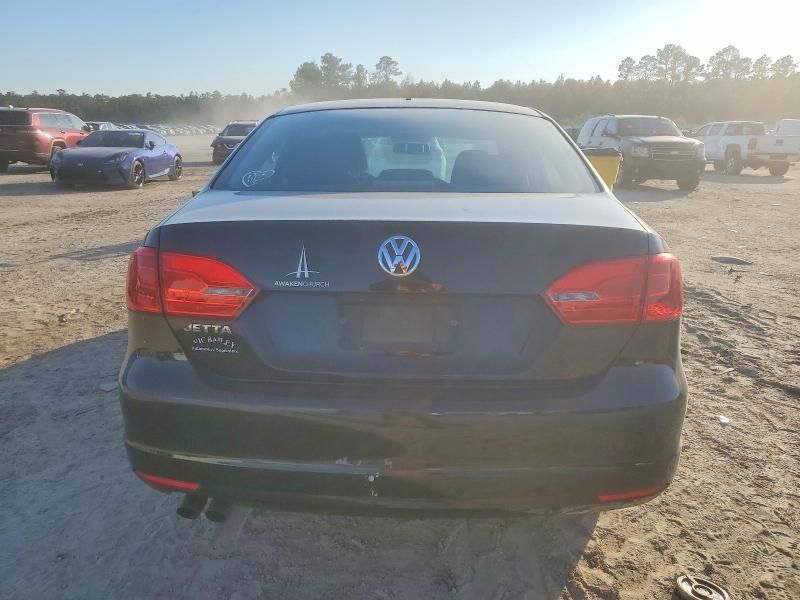 2013 Volkswagen Jetta Base