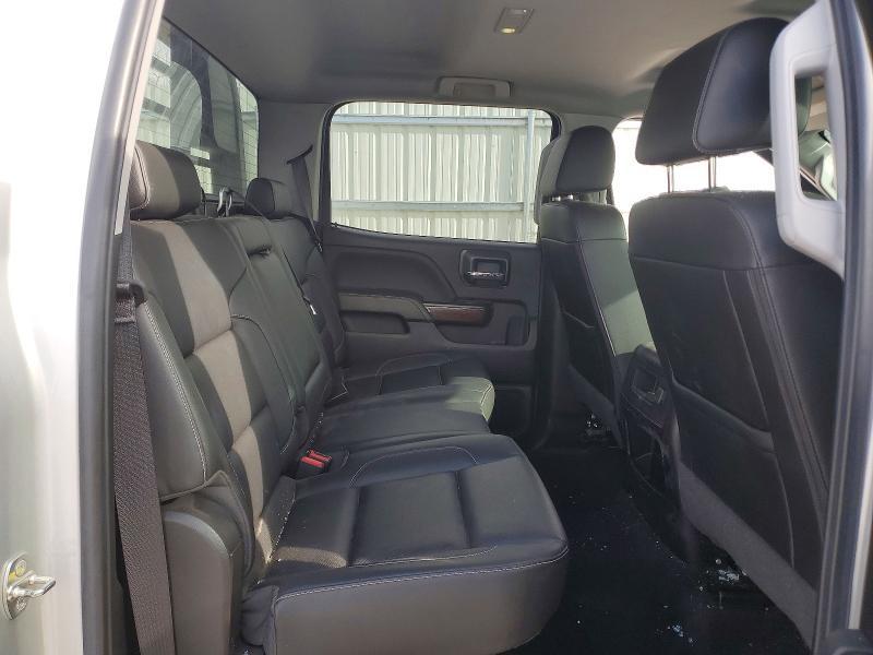 2018 GMC Sierra 350 Flatbed Truck