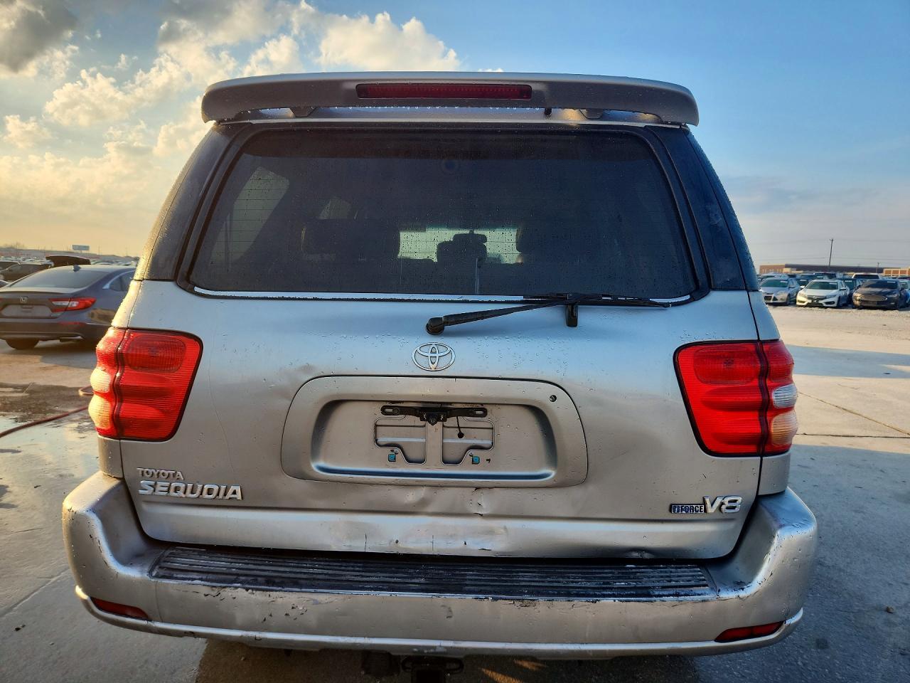 2004 Toyota Sequoia Limited