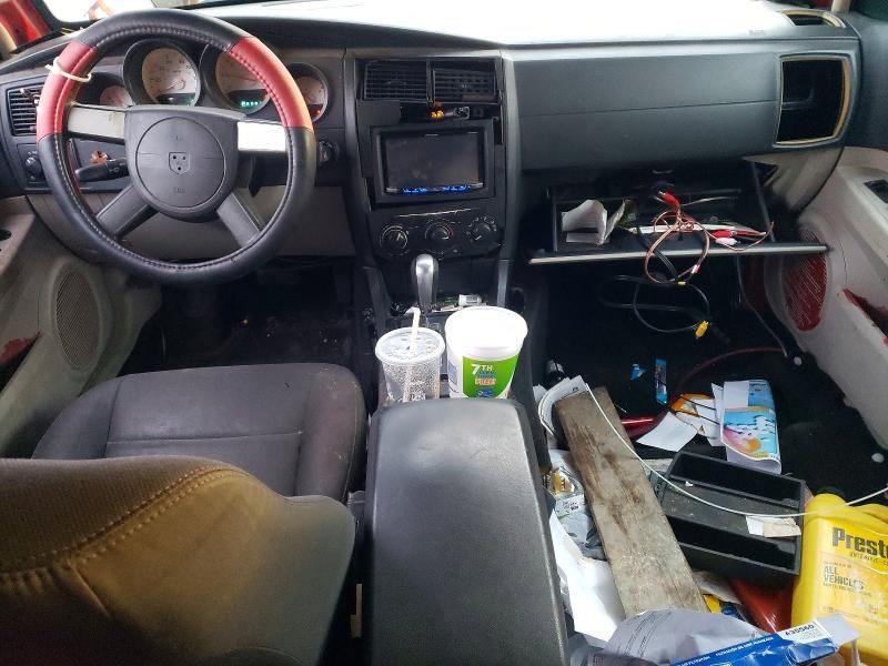 2005 Dodge Magnum se