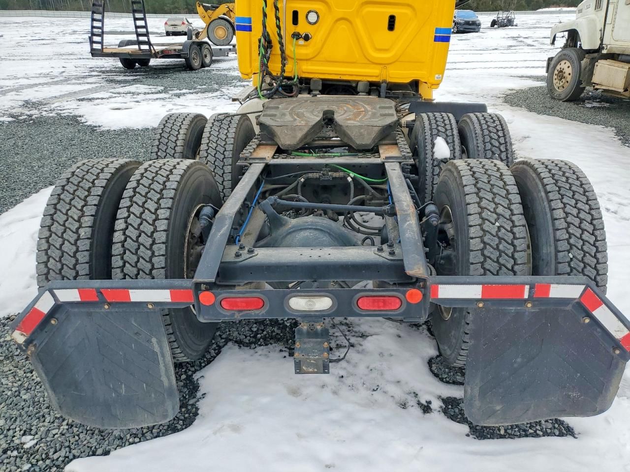 2019 Freightliner Cascadia 126 Semi Truck