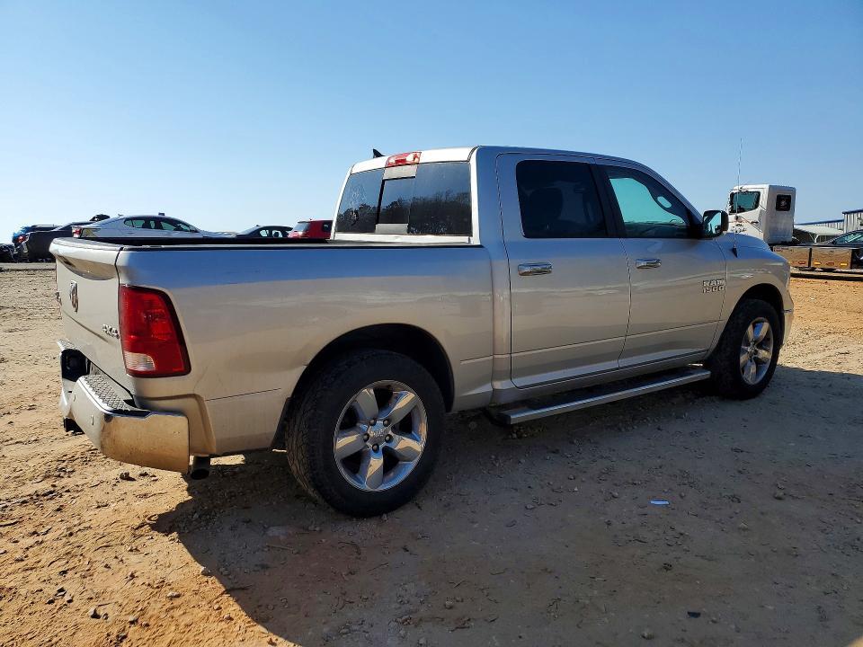 2016 Dodge Ram 1500 slt