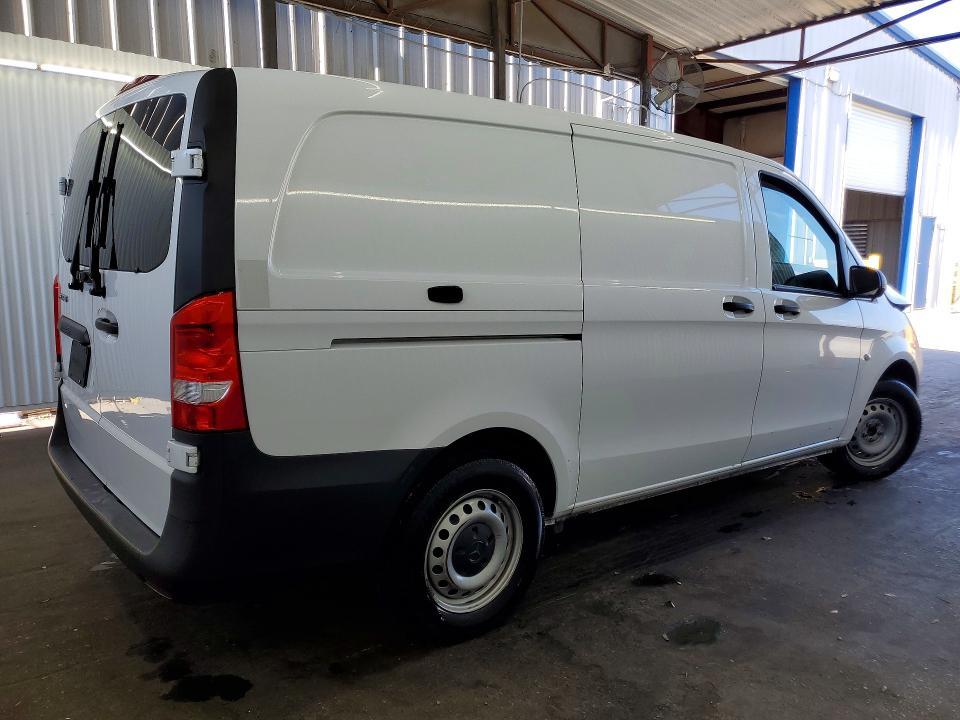 2023 Mercedes-Benz Metris