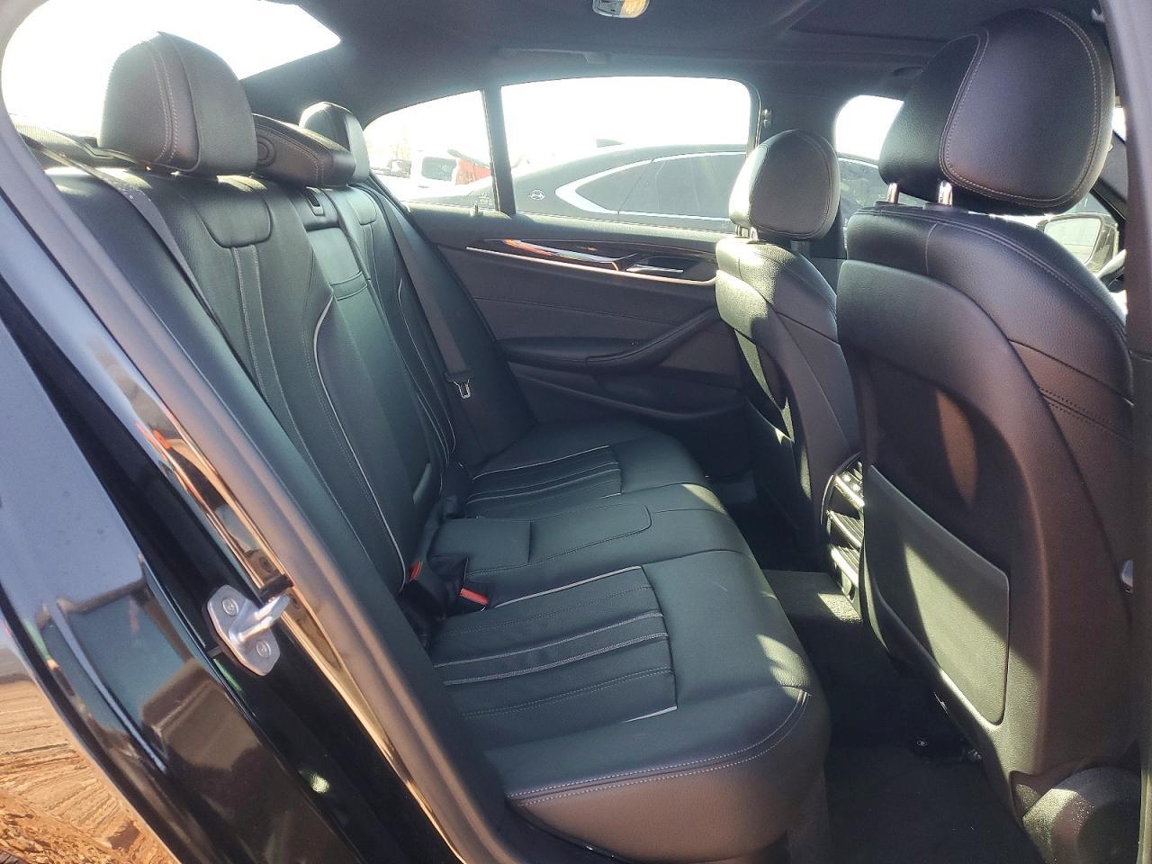 2018 BMW 530 xi