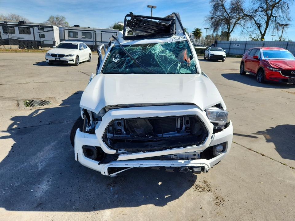 2022 Toyota Tacoma trd Off-road