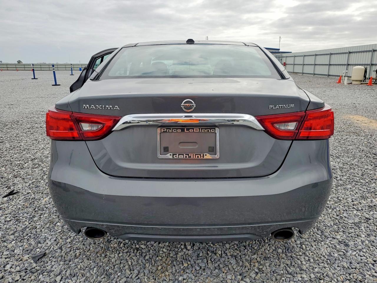 2017 Nissan Maxima