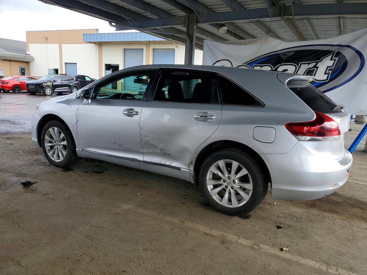2013 Toyota Venza le