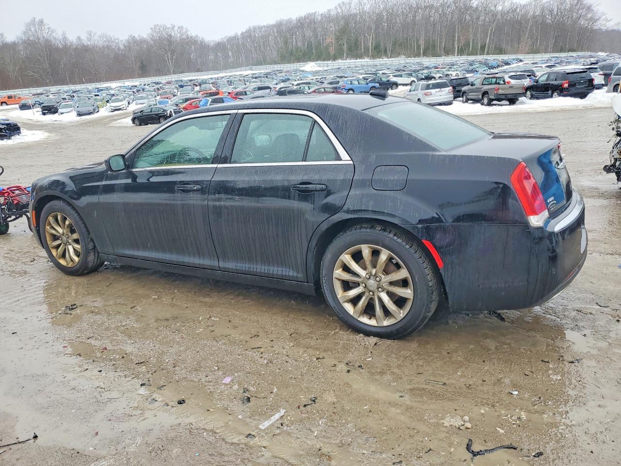 2016 Chrysler 300 Limited