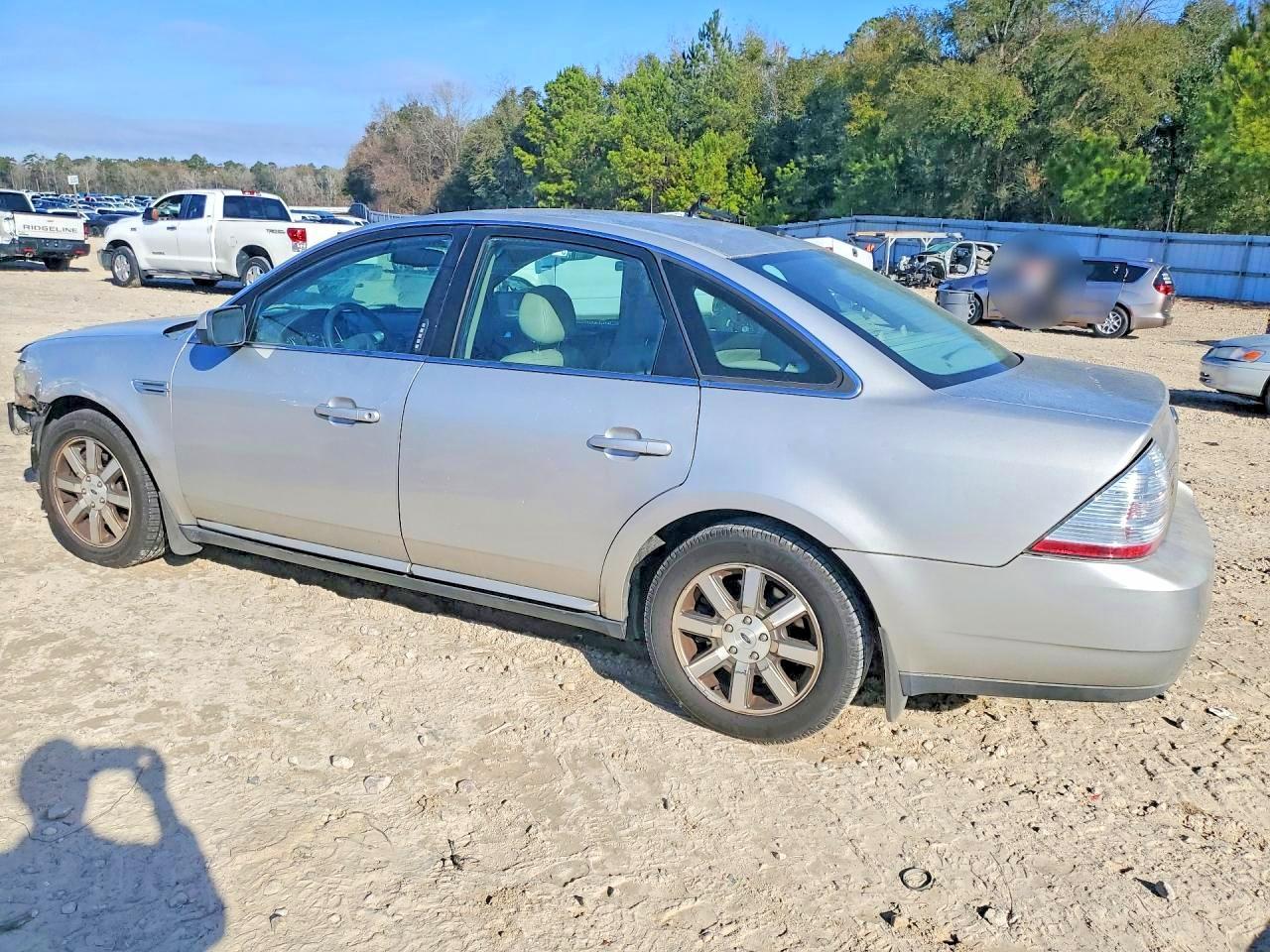 2008 Ford Taurus sel