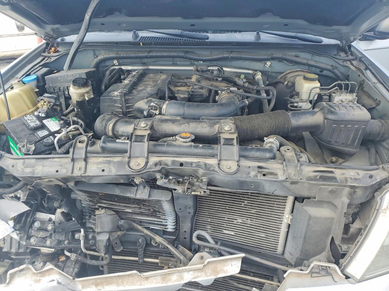 2016 Nissan Frontier s