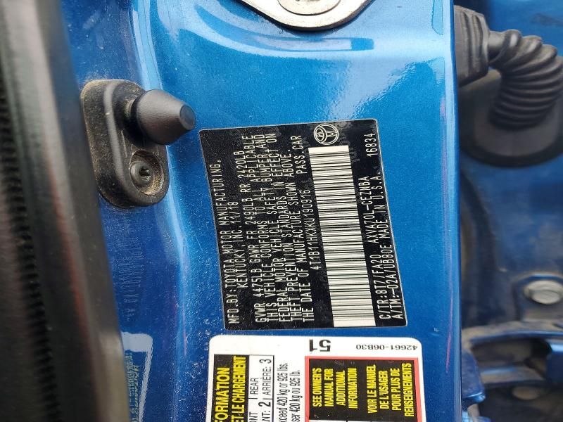 2019 Toyota Camry le