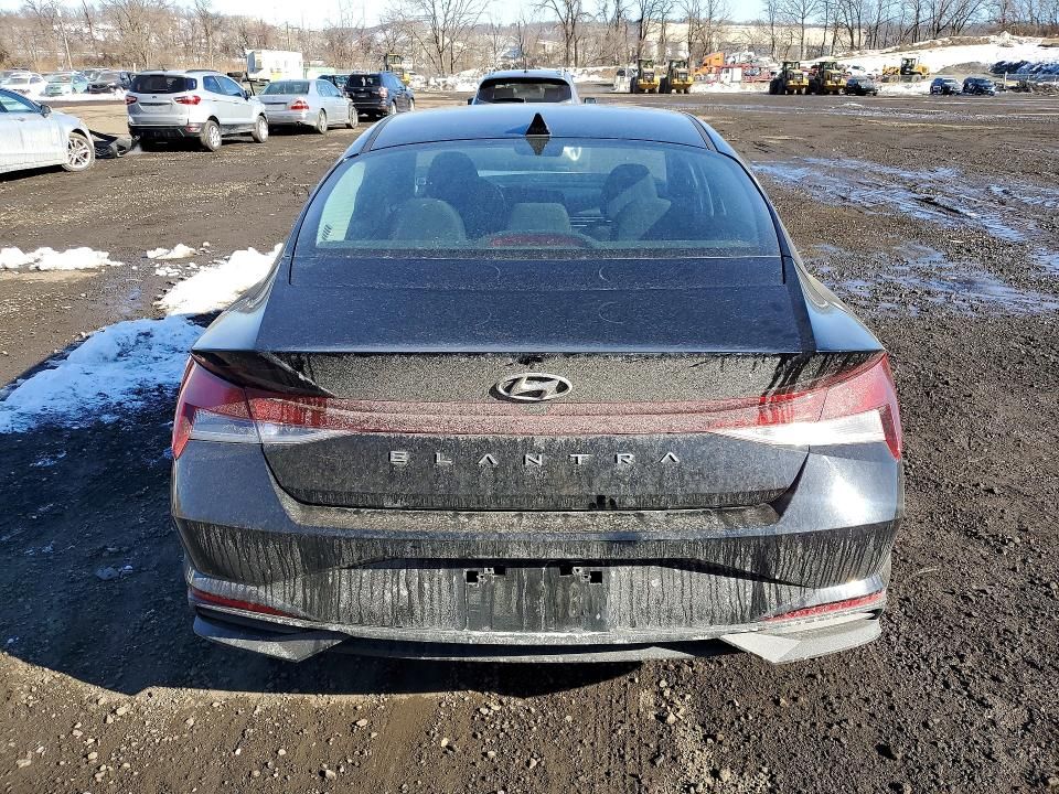 2022 Hyundai Elantra sel