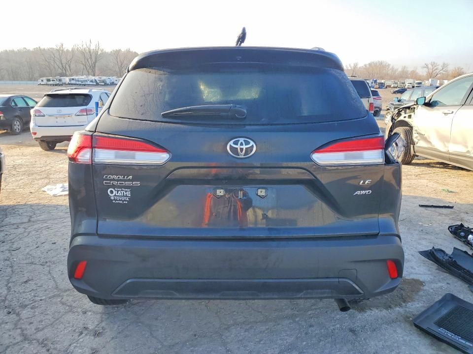 2025 Toyota Corolla Cross le