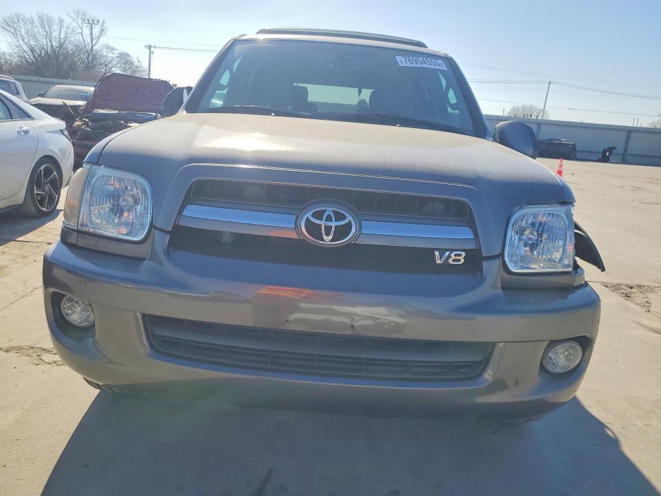 2006 Toyota Sequoia SR5