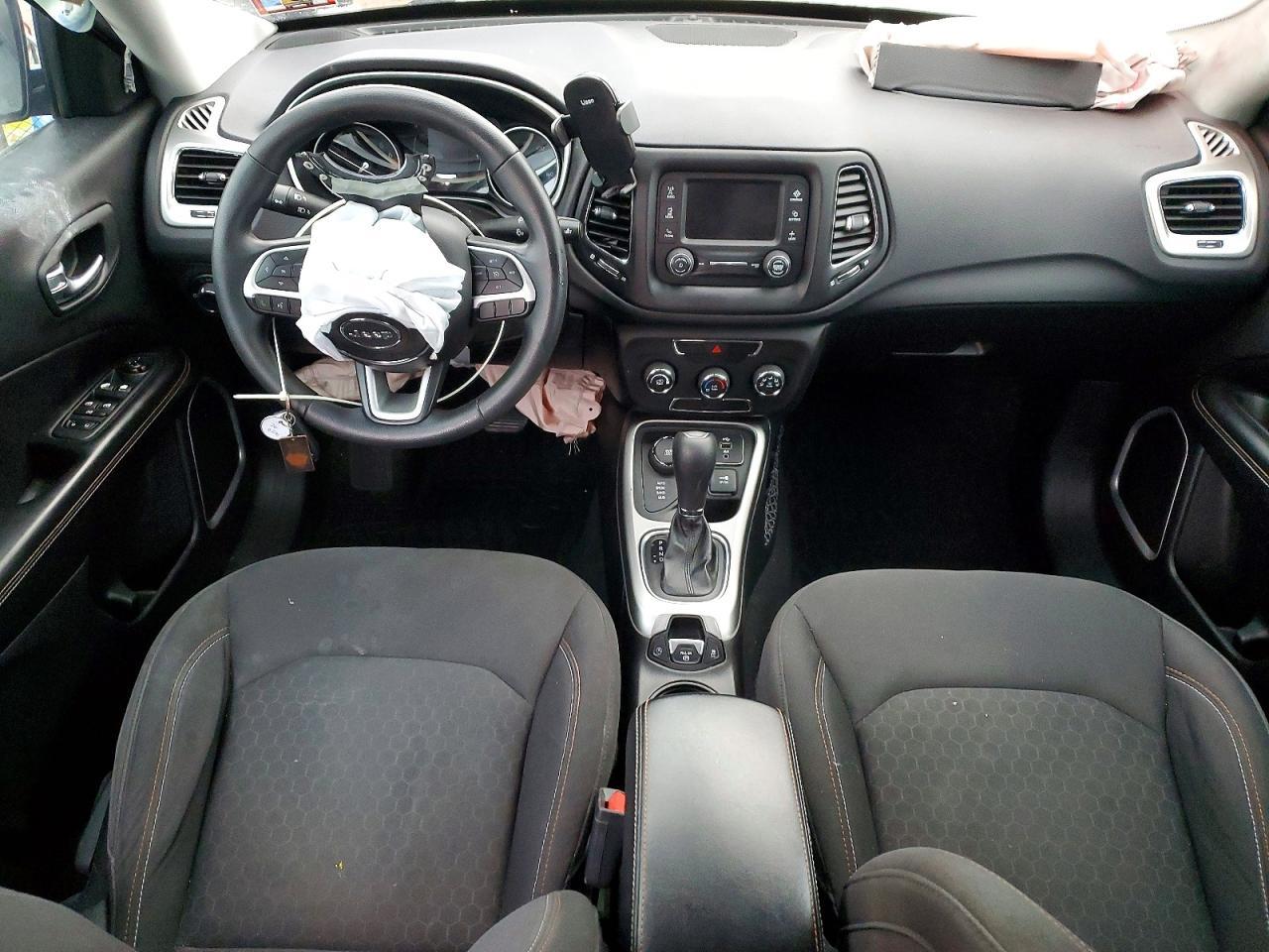 2018 Jeep Compass Sport