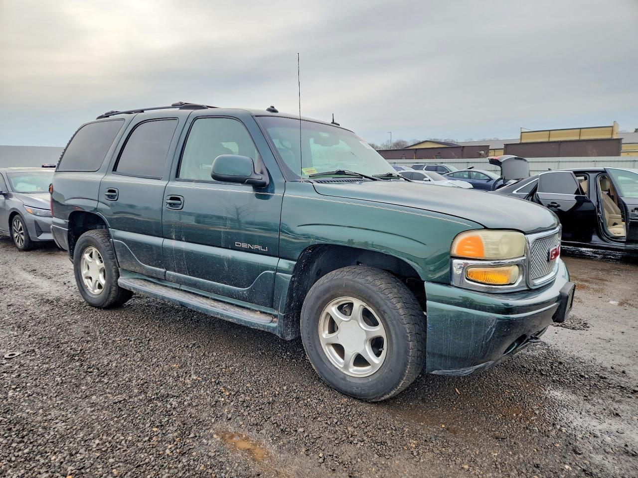 2003 GMC Yukon Denali