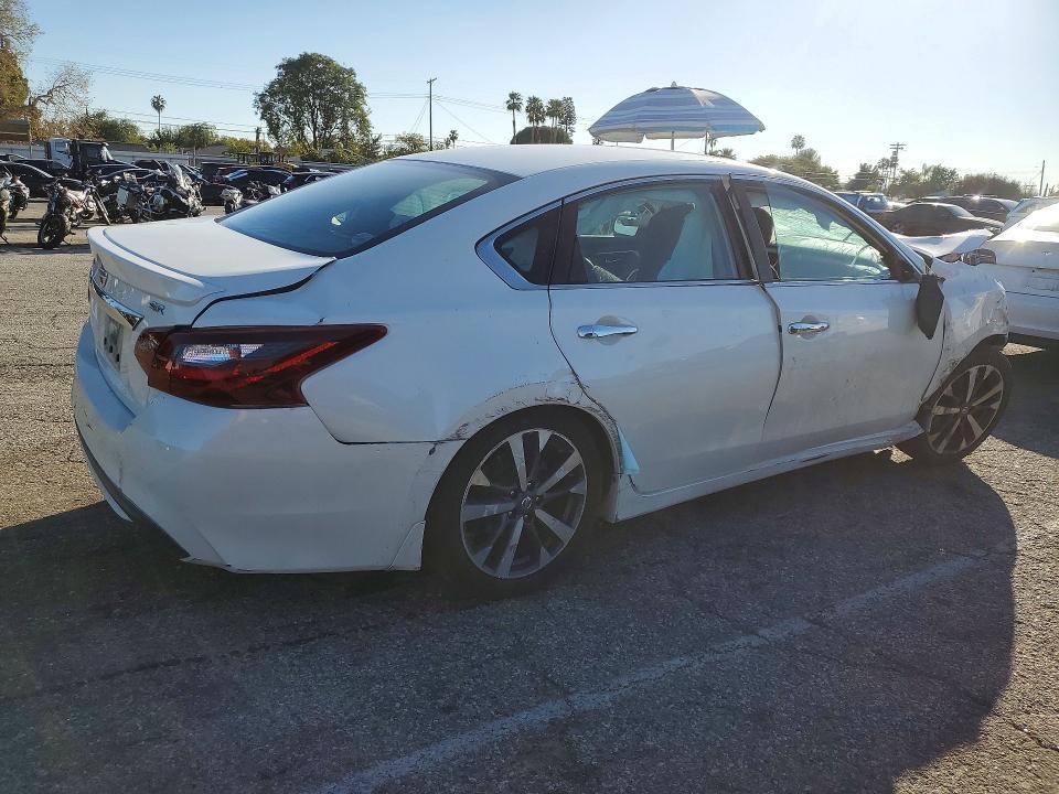 2017 Nissan Altima 2.5 sr