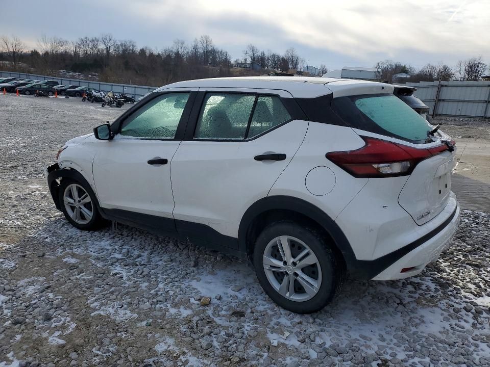 2023 Nissan Kicks s