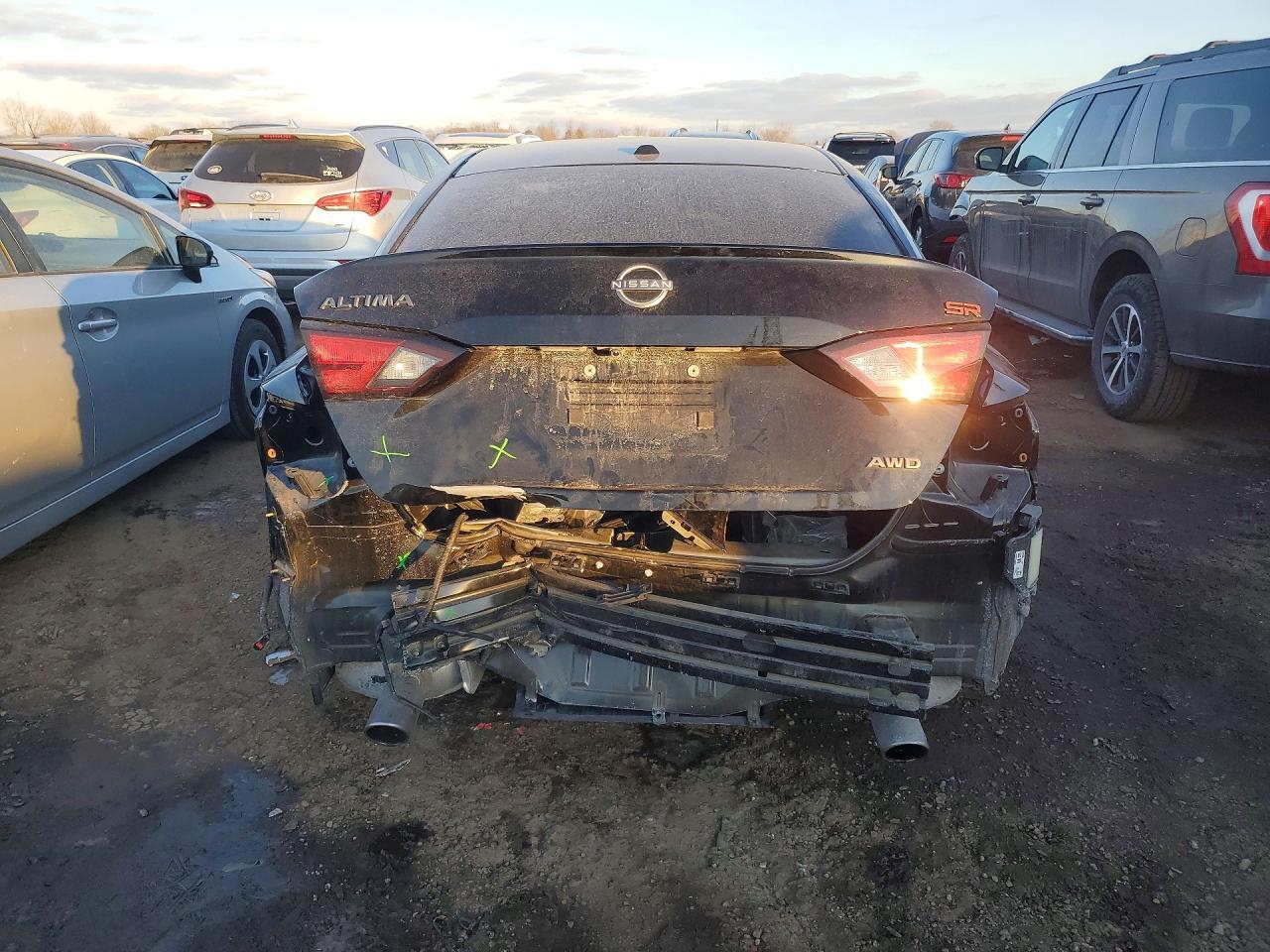 2025 Nissan Altima 2.5 sr