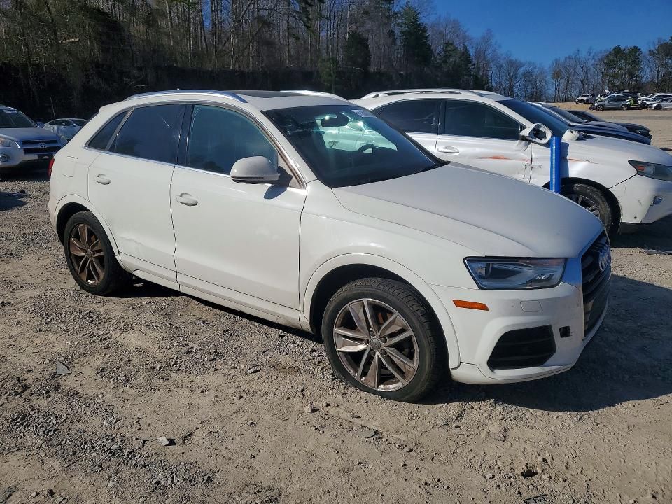2016 Audi Q3 Premium Plus