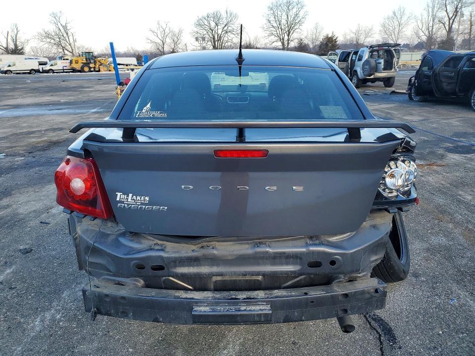 2014 Dodge Avenger se