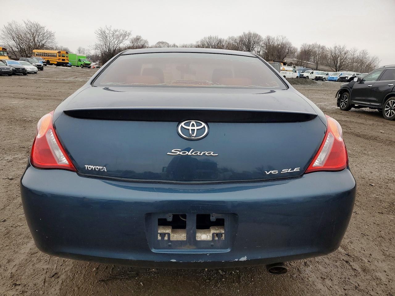 2004 Toyota Camry Solara se
