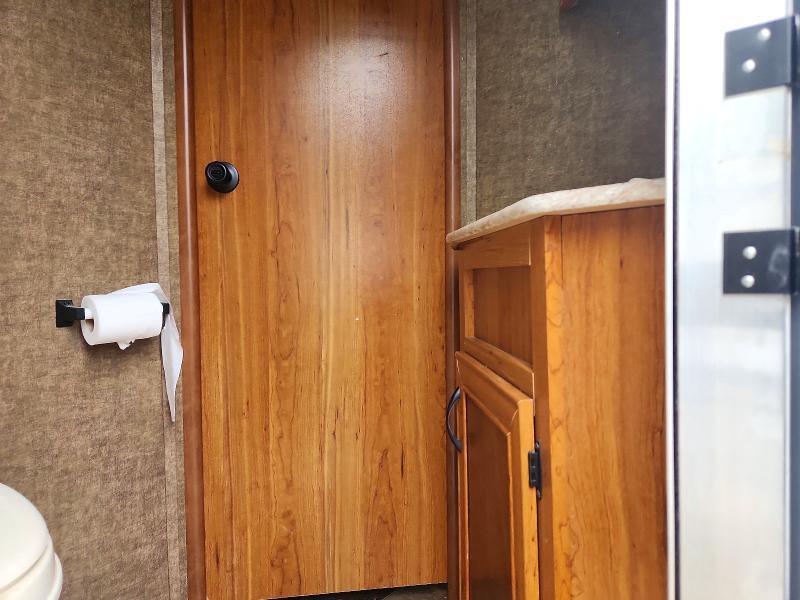 2017 Starcraft Camper
