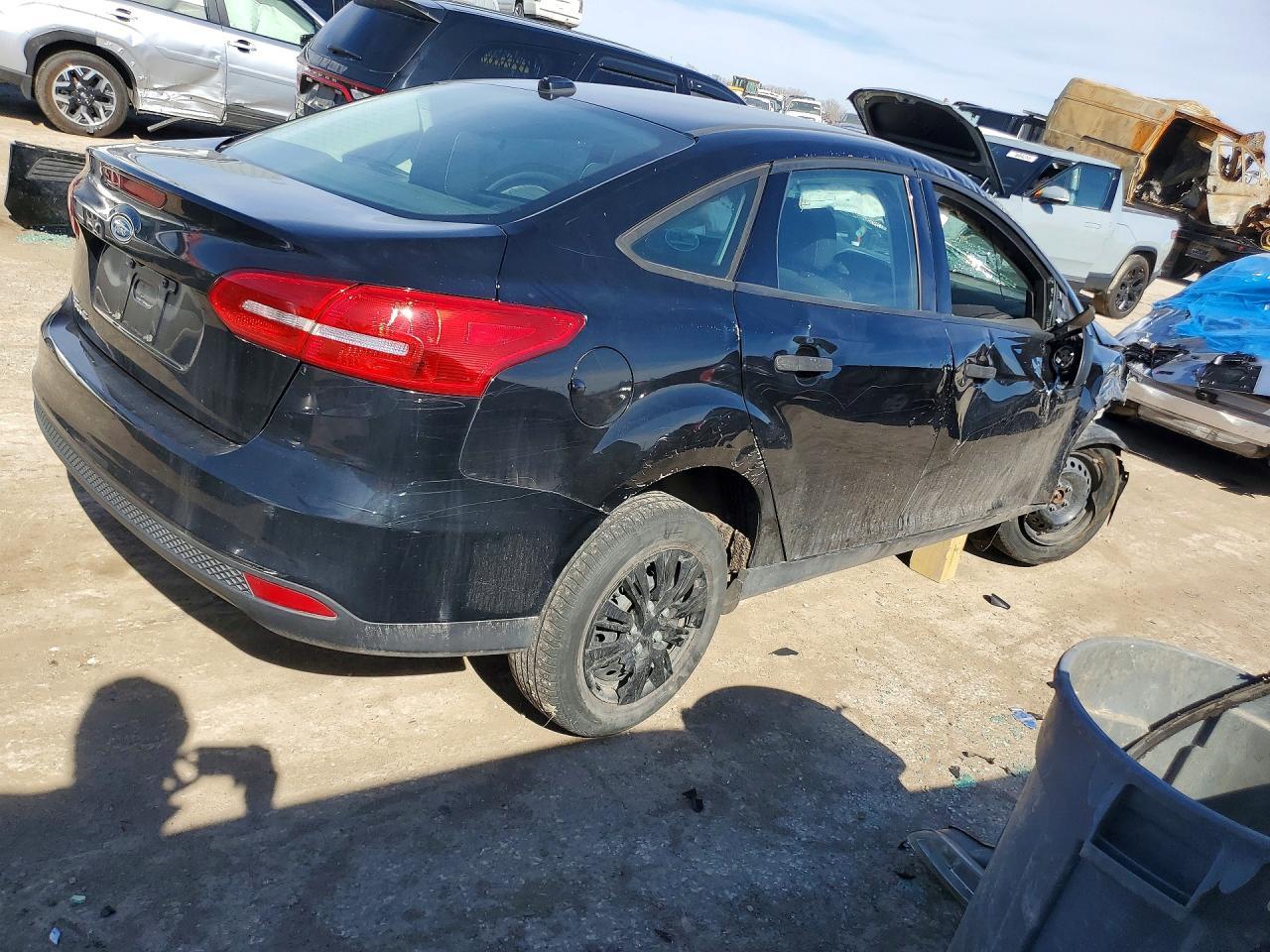 2017 Ford Focus s