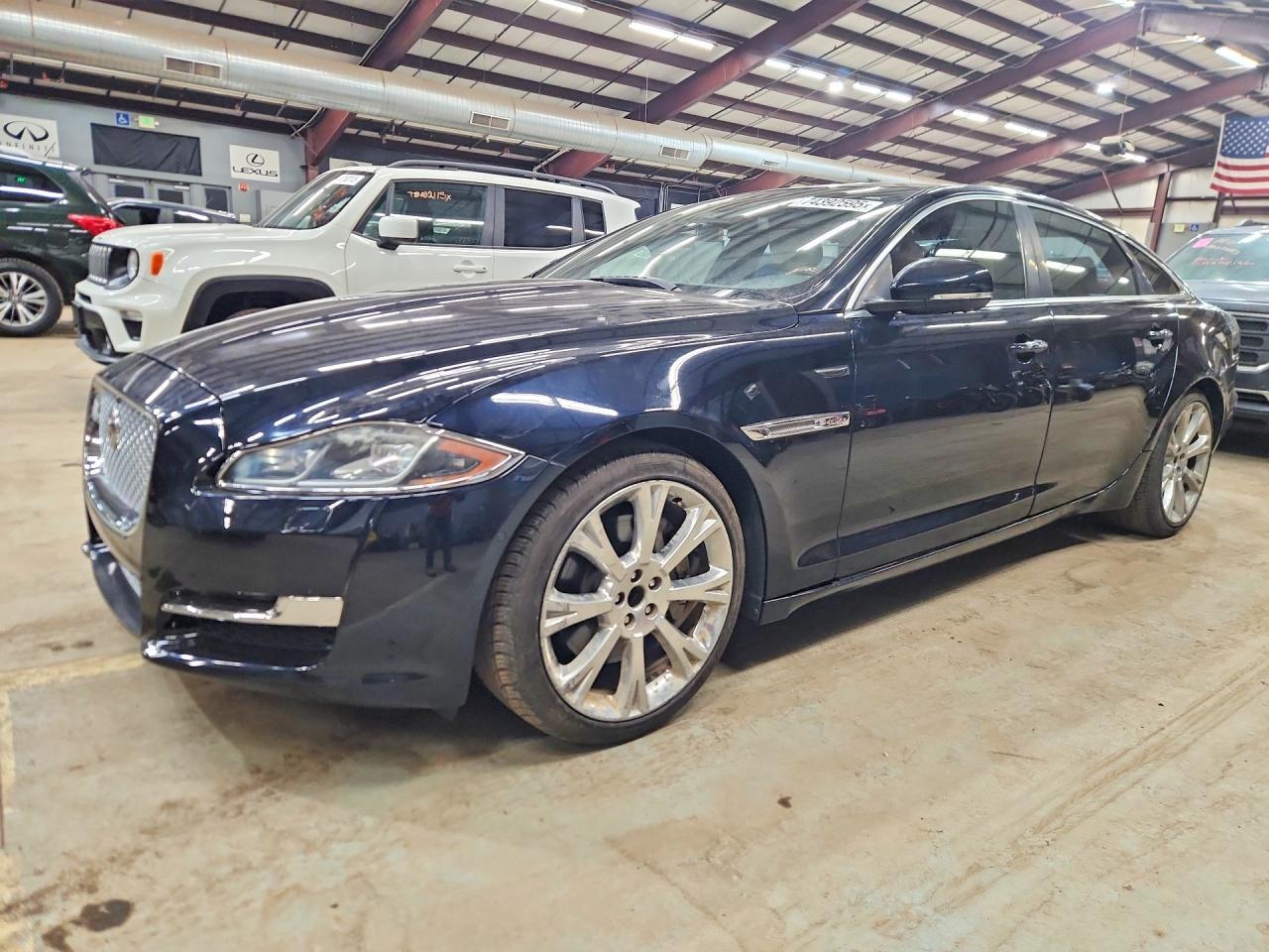 2016 Jaguar Xjl Portfolio