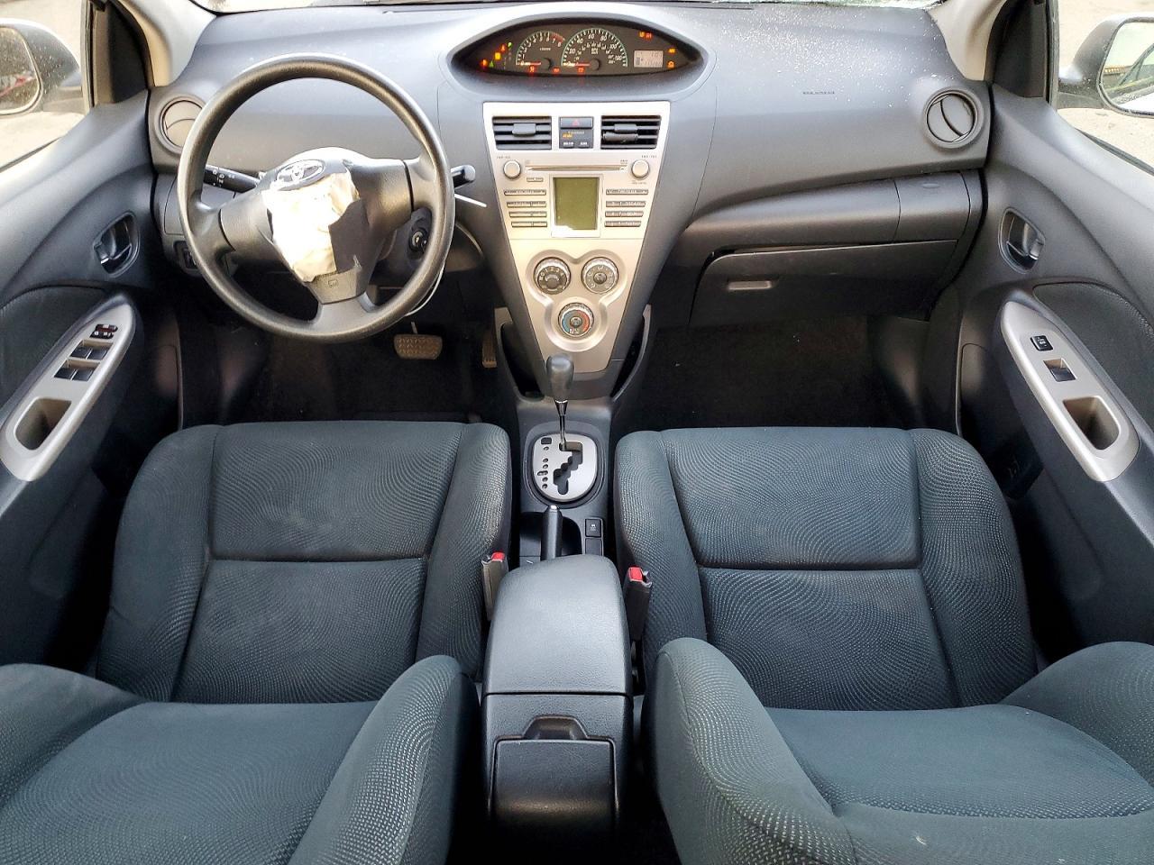 2010 Toyota Yaris Base