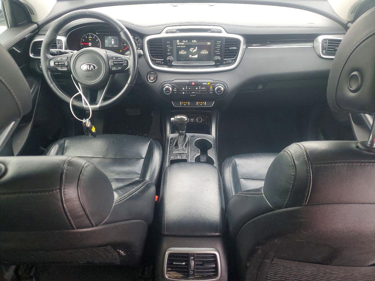 2017 KIA Sorento lx