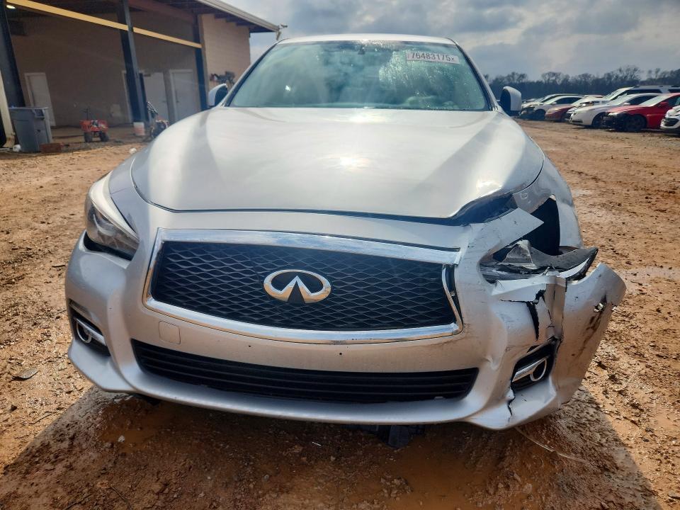 2015 Infiniti Q50 Base