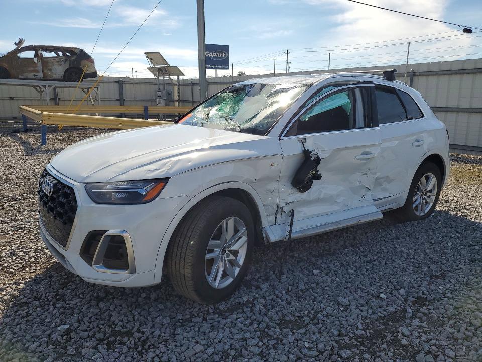 2023 Audi Q5 Premium 45