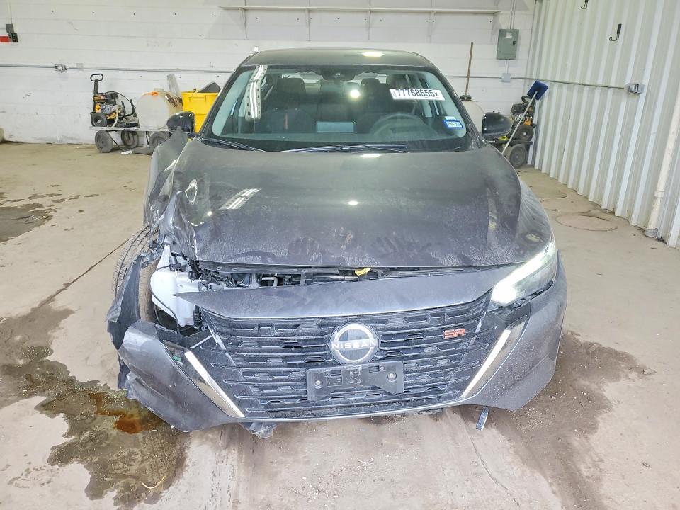 2025 Nissan Sentra sr