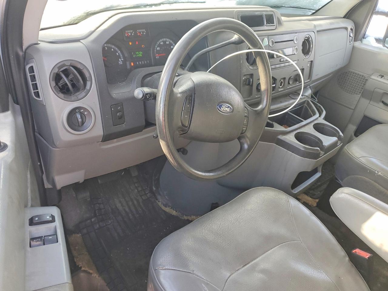 2010 Ford E250 Utility / Service Van