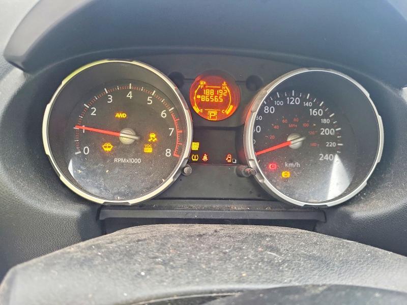 2010 Nissan Rogue s