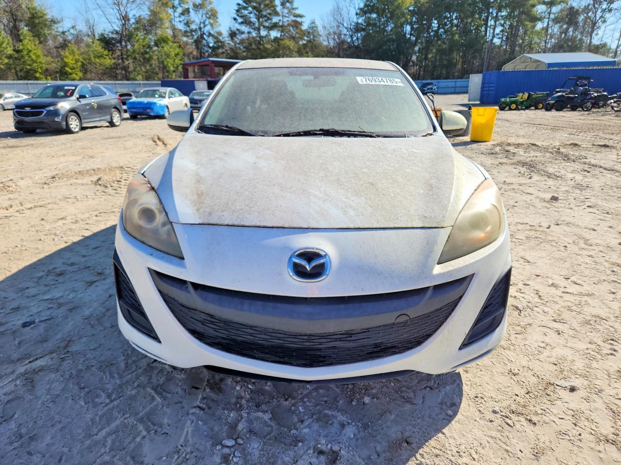 2011 Mazda 3 I
