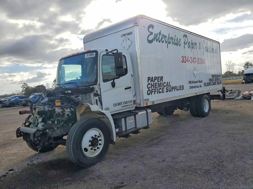 2021 Hino L6 box Truck